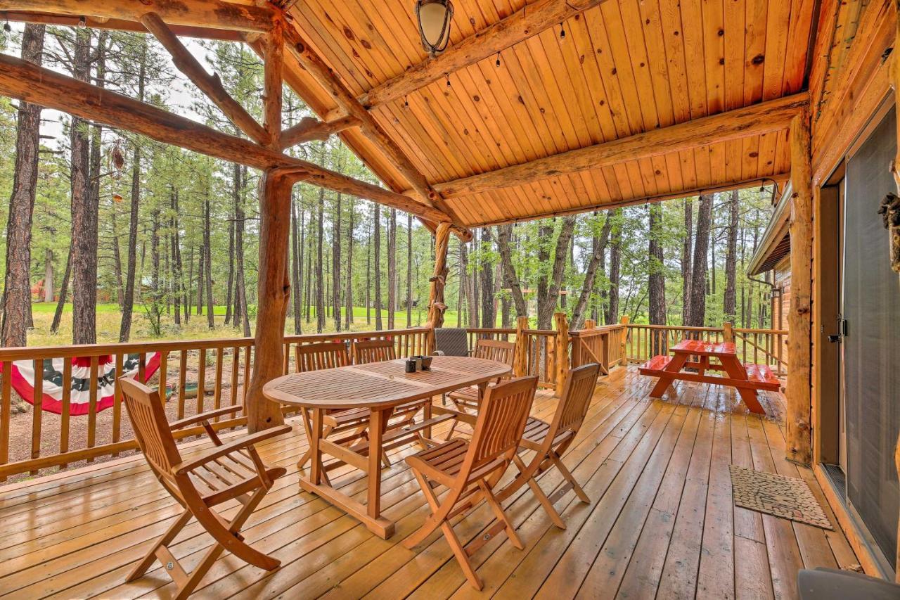 Lush Pinetop Retreat With Large Deck And Wooded Yard! المظهر الخارجي الصورة